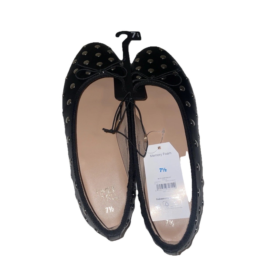 Time and Tru Womens Black Studded Ballet Flats Memory Foam Size 7.5 NWT